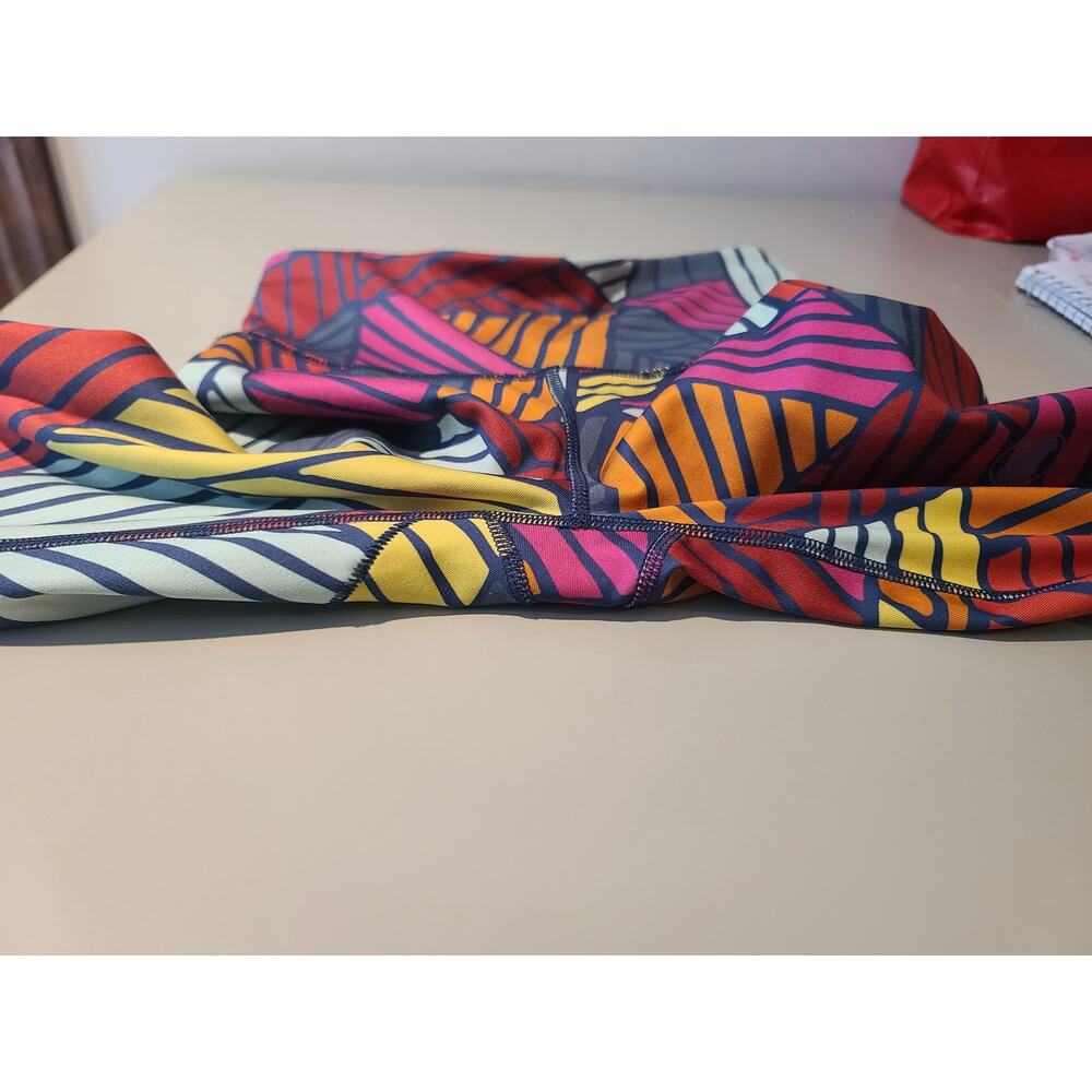 Janji H2o Deviation Abstract Patchwork Athletic L… - image 6